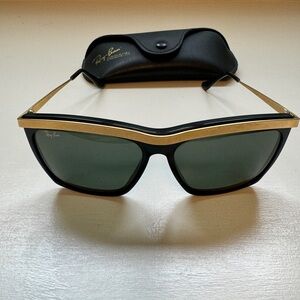Vintage Ray Ban Sunglasses BL W0741